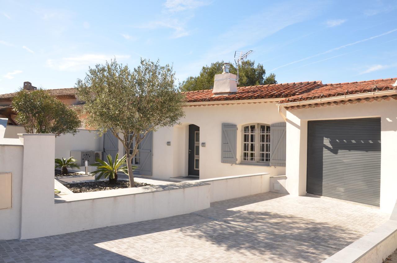 Belle Maison Avec Piscine Dans Les Hauteurs A Saint Raphael ภายนอก รูปภาพ